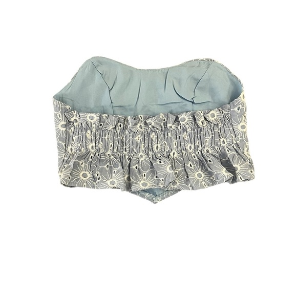 Blue and white cropped strapless top white eyelet lace design. Summer staple! - Picture 2 of 4